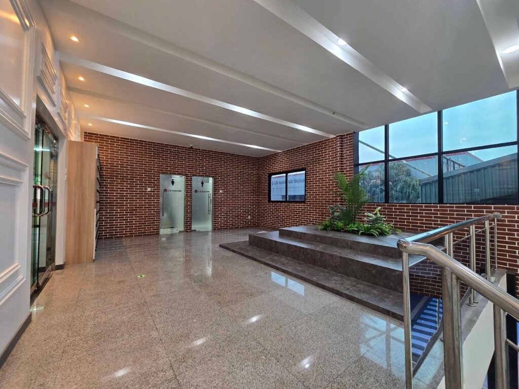 Office Electronic_Cikarang_Lobby B (14)