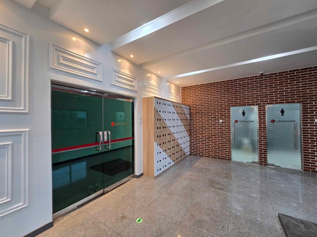 Office Electronic_Cikarang_Lobby B (16)